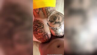 Anny Alves porn dando o cuzinho de quatro