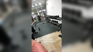 Charlotte Vih fodendo com seu vizinho na academia