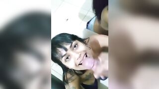 Cleo Matos pelada safadinha fazendo boquete até engolir leitada