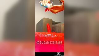 Duda Mesquita onlyfans cavalgando no consolo