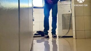 Larissa Hotwife porno fodendo e dando pro técnico