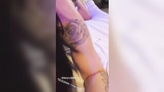 Lary Cubas nua rabuda no sexo gostoso com cliente soca forte