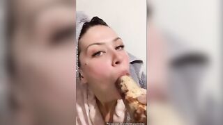 Mc Pipokinha privacy safada em cima do amigo peladinha