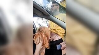 Suelen Stodulski pelada mamando o motorista do taxi