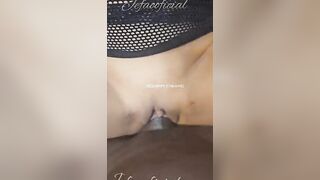 Victoria Camargo pelada fodendo em um sexo a três