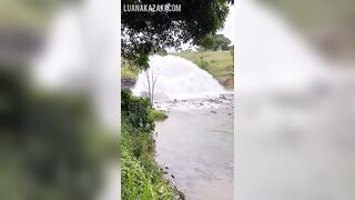 Video pelada Luana Kazaki masturbando a buceta