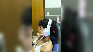 Videos Vitoria Stefany pelada ficando meladinha com consolo